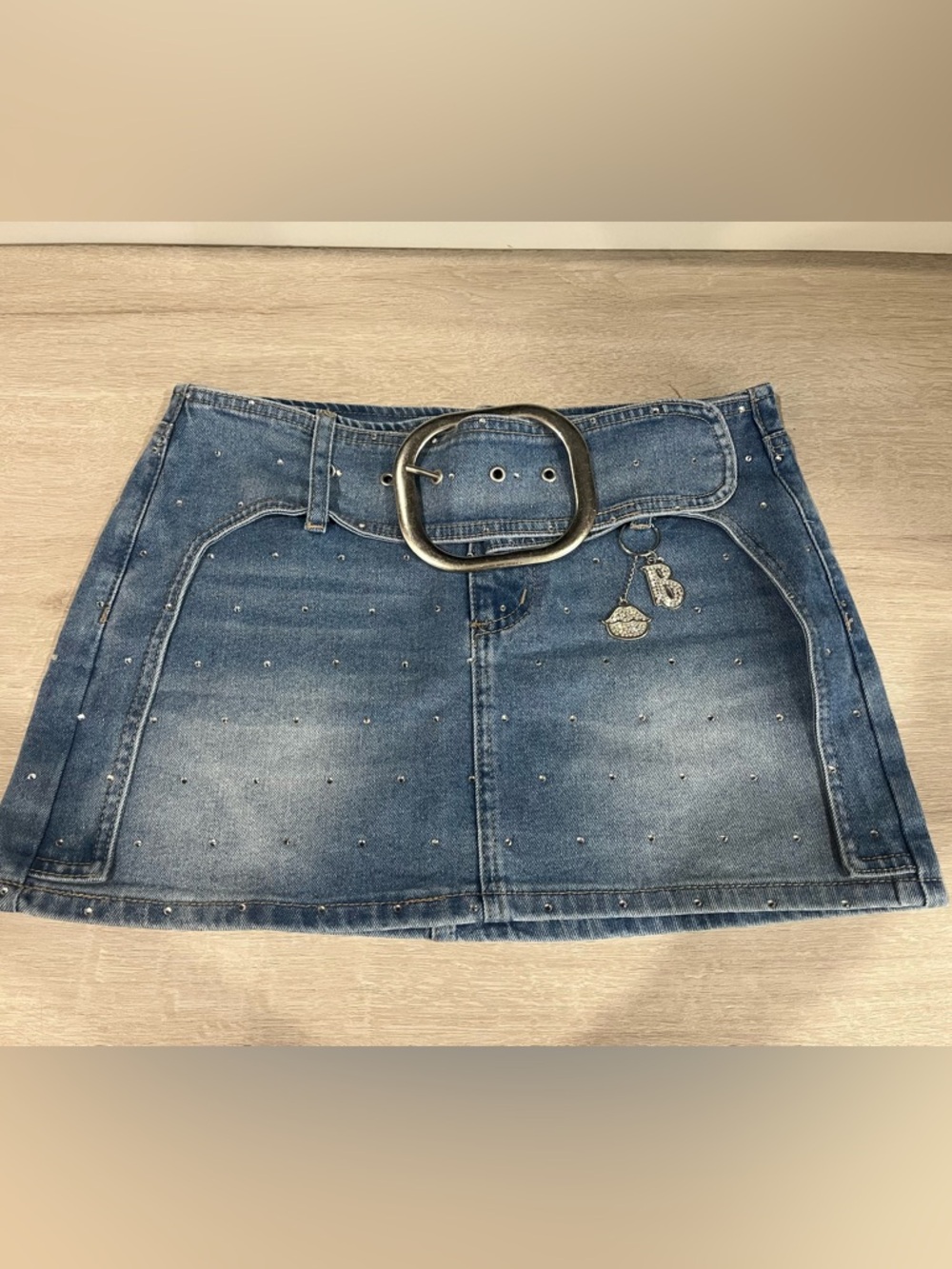 Bratz Forever 21 Denim Mini Skirt Studded Belt Charm Y2K Rhinestone NWOT